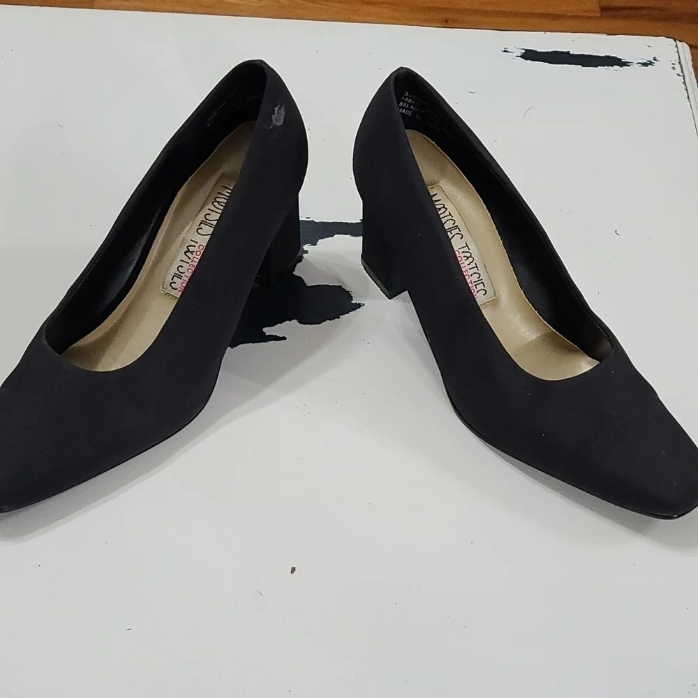 Mootsies Tootsies Heeled‎ Pumps Black Slip-ons Comfort Size 8.5 GUC READ